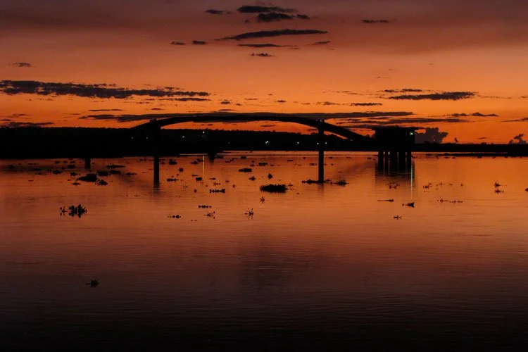 Rio Paraguai faz parte da beleza de Corumbá