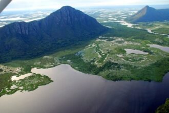 Serra do Amolar: o gargalo de pedra que segura a água e abriga a fauna do Pantanal