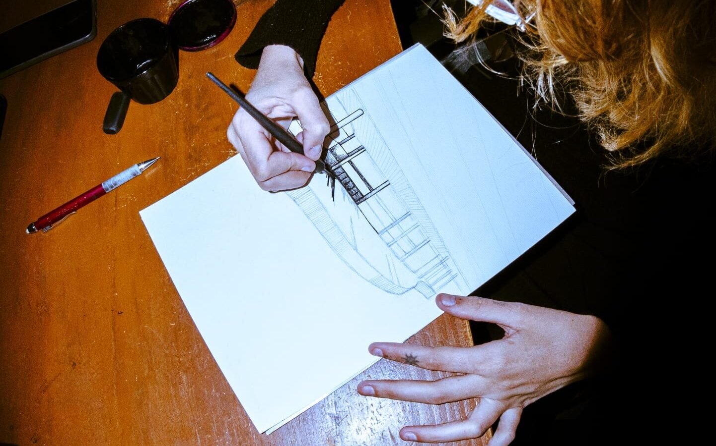 Cartilha resgata memória ferroviária de Campo Grande com ilustrações de Sara Welter